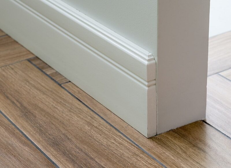 Right Skirting Boards